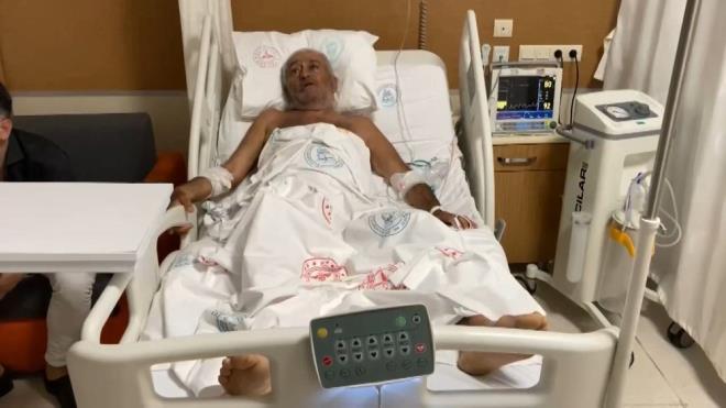 Dt yere su almak iin gittiini anlatan Remzi Geyik, ?Devaml oraya gidiyorum, ayn yerden su getiriyorum. nann ki sanki birisi beni oradan ald aaya att. Ben ardm kaldm. Orada allara tutundum, elim yara oldu. 5 gn ay seyrettim, yldzlar seyrettim, doay seyrettim. Gelen giden gemileri saydm.? ifadelerini kulland.