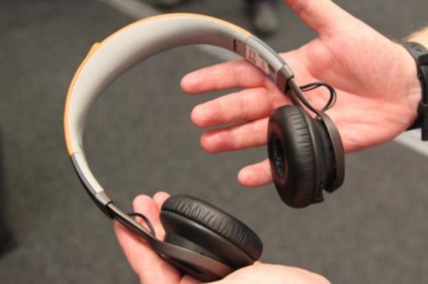 Bir vadide yrrken veya tanmadnz bir yere gittiinizde aradnz adresi bulamayabilirsiniz. O anda hemen telefonunuzun navigasyonunu kartp nerede olduunuzu kontrol edebilir ve ynnz bulabilirsiniz.