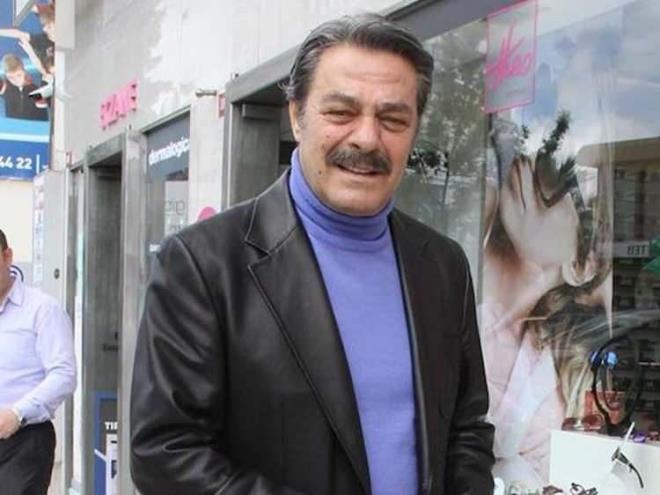 Gelen sorulara nanr, "ocuklar sokakta konumuyorum. Benden randevu aln, yle konualm" yantn verdi.