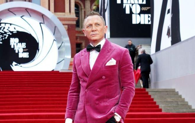 Daniel Craig    James Bond y�ld�z�n�n t�m v�cudu 2008 y�l�nda 9,5 milyon dolara sigortaland�.