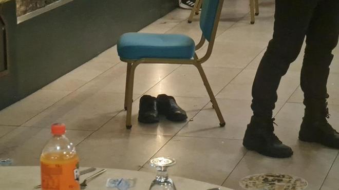 ldrlen Hakan Aydn?n ei lknur Aydn, sann eini tahrik ettiini syleyerek, ?Hibir sebep olmadan, 2 ocuum babasz kald. Sann cezalandrlmasn istiyorum.? dedi.  Mahkeme heyeti, eksikliklerin giderilmesi iin durumay ileri bir tarihe erteledi.