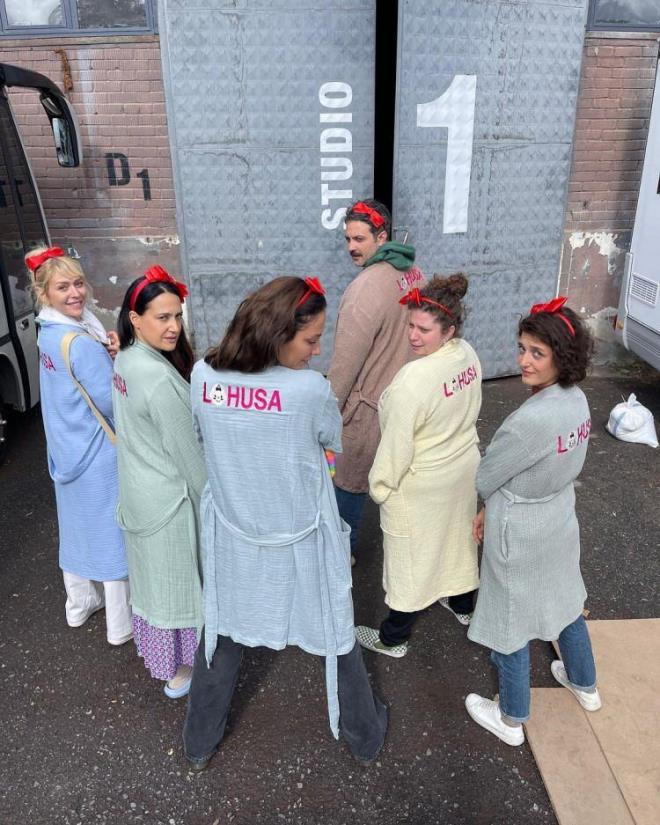 EKMLER 12 EKM?DE BALADI    Yapmcln Muzaffer Yldrm?n yapt, ynetmen koltuunda Kvan Barun?nn oturduu filmin ekimleri 12 Ekim'de balad.