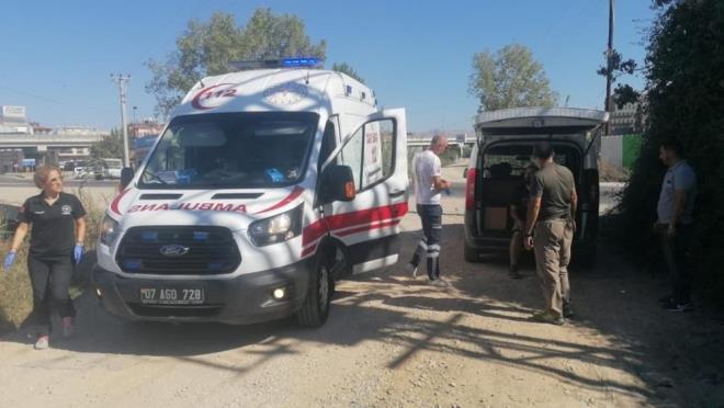Ambulansla Manavgat Devlet Hastanesi?ne gtrlen Kzldeniz, geceyi mahede altnda geirdikten sonra Sahil Gvenlik Komutanl?na giderek ikayette bulundu ve ifade verdi.