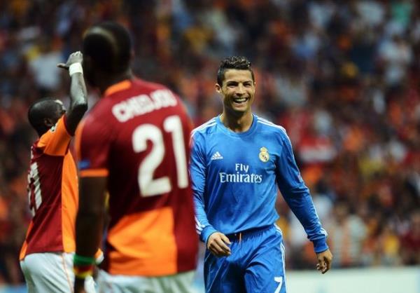 Yldz futbolcunun sergiledii bu agresif tutumlar nedeniyle devre arasnda da Avrupa'ya transferinin yeniden gndeme gelecei belirtiliyor.