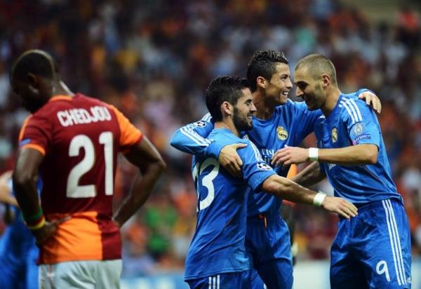 Burak'n Sneijder ve Drogba transferi sonras ynetimden zam talep ettii, kabul grmeyince de kst ne srlyor...