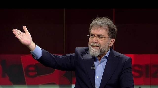 "MRASTAN ZIRNIK KOKLAMASINLAR DYE M YAPTIN?"    "Kendilerini ilk tandm andan itibaren ocuklarm olarak kabul ettim" diyen Metin Akpnar'a seslenen Hakan, szlerini yle srdrd:    "14 yldr olay neden resmiyete kavuturmadn? Neden bu ocuklar avukatlar tutmak, davalar amak, mahkemelere gitmek zorunda braktn? Mirastan zrnk koklamasnlar diye mi?"