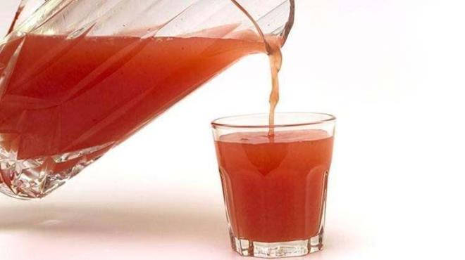 MALZEMELER     - 1 bardak taze sklm greyfurt suyu     - 2 ay ka organik elma sirkesi    - 1 ay ka organik bal