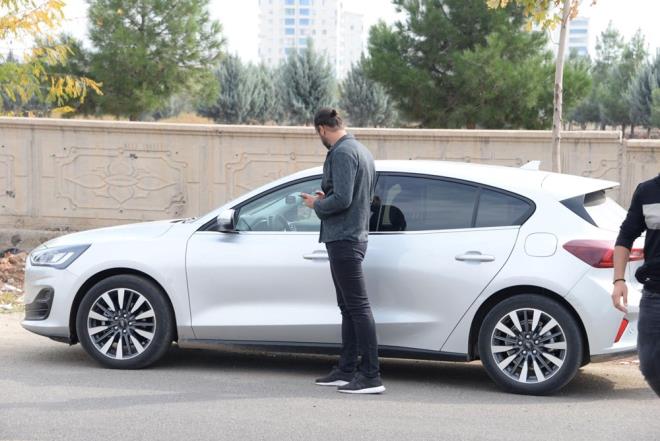 Kiralk olduu belirlenen otomobil, 2 kilometre uzaklkta bulundu.