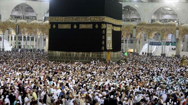 2024 HAC CRETLER NE KADAR OLACAK?  <br>  2024 hac ibadeti iin cretlerin kura ekimi sonrasnda aklanmas bekleniyor.  <br>  te yandan getiimiz yl aklanan 1 kiilik hac fiyatlar yleydi:  <br>  2 Kiilik Oda 26.000 SAR  3 Kiilik Oda 24.000 SAR  4 Kiilik Oda 22.000 SAR