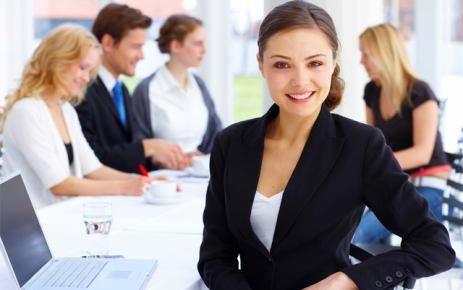 Aile ve Sosyal Politikalar Bakanl, alma ve Sosyal Gvenlik Bakanl, Maliye Bakanl ile Kalknma Bakanl'nn halen zerinde alt taslak, Bugn'n haberine gre, alan kadna doum ncesi ve sonras uzun sreli izin, yar zamanl alma, sigorta priminin devlet tarafndan karlanmas, nakit destek gibi tevikler getirilmesini ngryor.