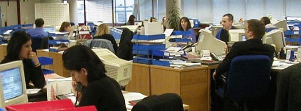 Drt bakanlnn zerinde alt taslakta doum ncesi ve sonras uzun sreli izin, yar zamanl alma, sigorta priminin devlet tarafndan karlanmas, nakit destei gibi tevikler getiriliyor.