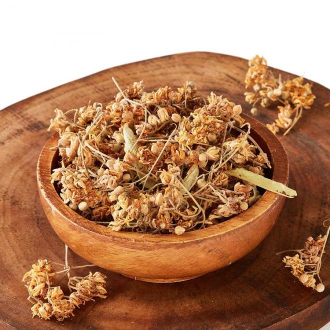 TAHI ANINDA KESEN MUCZE TARF  <br>  MALZEMELER:  <br>  - Ihlamur    - Taze nane    - Zerdeal    - Mate bitkisi    - Kaynar su