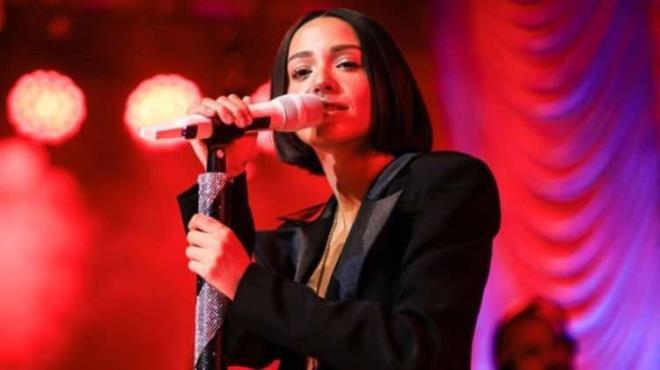 ZEYNEP BASTIK    2,5 milyon TL