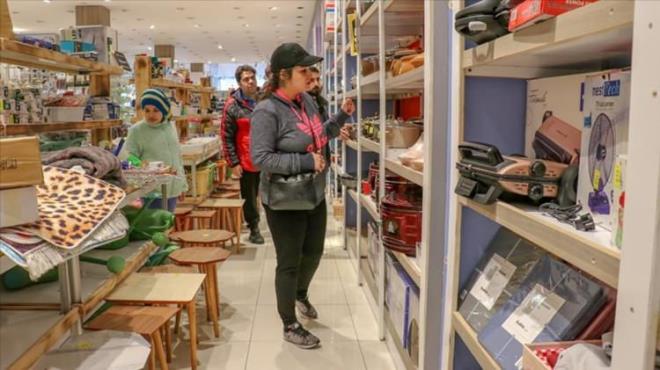 Kasmdaki cazip kampanyalardan rn sipari edip, bedelini deyip sonra rnnz gelmeyebilir. rn aldnz yeri aradnzda telefonunuz engellenebilir. Tm bunlarn olmasn istemiyorsanz uzmanlarn tavsiyelerini dinlemekte yarar var.