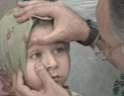 ZEHRA'NIN GZLER    2004 yapm ran filmi olan "Zehra'nn Gzleri", belki de her sahnesinde boaznz dm dm edecek klt bir yapm. Ynetmenliini Ali Drahi'nin stlendii yapmda Seyyid Mir Hseyin Malimi, Sumuta Hisam ve Cihan Bah Sultani barol olarak karmza kyor.