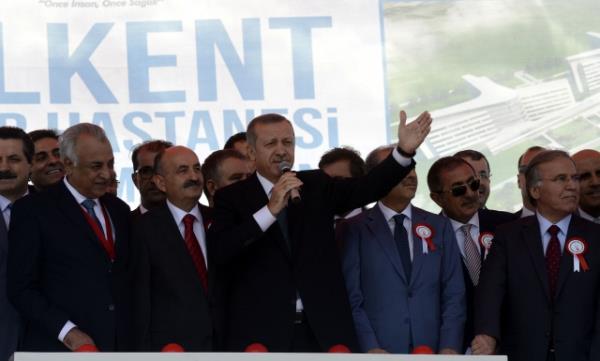 Babakan Erdoan Ankara Bilkent ehir Hastanesi'nin temel atma trenine katld