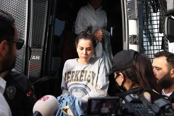 Dilan-Engin Polat ve beraberindeki phelilere ynelik hazrlanan MASAK raporuyla ilgili nemli bir ayrnt ortaya kt. Sabah'n haberine gre  Gnaydn, MASAK'n (Mali Sular Aratrma Kurulu) Polatlarn irketleriyle ilgili inceleme talimatn 26 Eyll gn verdii bilgisine ulat.