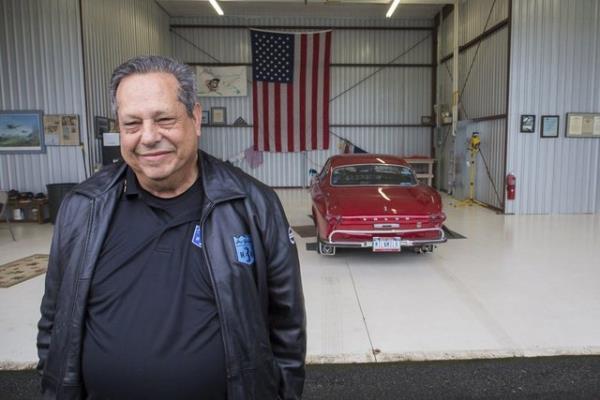 1966 model otomobille 4.8 milyon kilometre yol katetti