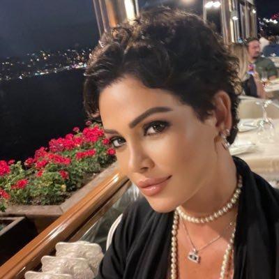 Ksa salar ile Kurtlar Vadisi Pusu dnemini anmsatan ve gzelliinden hi bir dn vermeyen baarl oyuncu Didem Taslan, beeni yamuruna tutuldu.