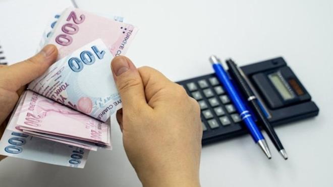 Projelerin ekonomik ve teknik adan yaplabilirlii ile fon tarafndan aktarlan tutarlarn mevzuata uygun, etkili, ekonomik ve verimli kullanmna ilikin sorumluluk, ilgili kurum ve kurululara ait olacak.    Aktarlan tutarlar, genel bte kapsamndaki idareler iin genel bteye, dier idareler iin ilgili kamu kurum ve kurulularnn btesine gelir kaydedilecek.    Kaydedilen tutarlar karln ilgili idare btelerinde alacak tertiplere denek kaydetmeye ve bu suretle denek kaydedilen tutarlardan yl iinde harcanmayan ksmlar ertesi yla devretmeye ilgili idareler yetkili olacak.    Geri deme ngrlen projelerde aktarlan tutarlar, ilgili kamu kurum ve kurulularna geri denecek. lgili kurum ve kurululara geri denen tutarlar genel bte kapsamndaki idareler iin genel bteye, dier idareler iin ilgili kurum ve kurulularn btesine gelir ve denek kaydetmeye ilgili idareler yetkili olacak. Gelir ve denek kaydedilen tutarlar bir sonraki ayn en ge 10'uncu i gn ierisinde ilgili kurum ve kurulularca bteye gider kaydyla fona aktarlacak.