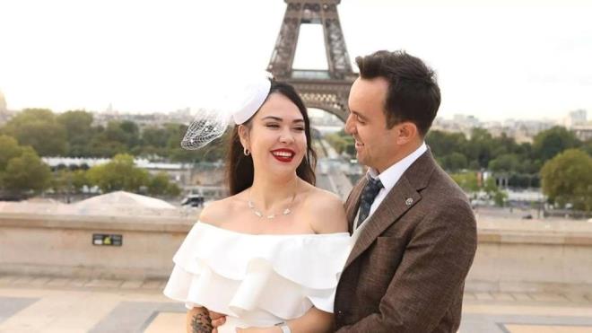 Sosyal medyadaki serbestliin vergi asndan geerli olduunu dnyorlar. Vergi Usul Kanunu'na genelde u balklarla aykr hareket ediyorlar:    - Tutulmas, saklanmas ve ibraz zorunlu defterlerde hile yapmak, bunlar gizlemek, tahrif etmek, muhteviyat itibariyle yanltc, belge kullanmak, bu belge, kayt ve defterleri yok etmek, sahte belge dzenlemek.