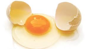 <p><b>Yumurta dondurularak saklanabilir mi?</b></p><p>i yumurta 18C de 1 yl sreyle saklanabilir. Yumurtann sadece sar ksmnn veya tmnn donmas iin bir kaseye krnz.</p>