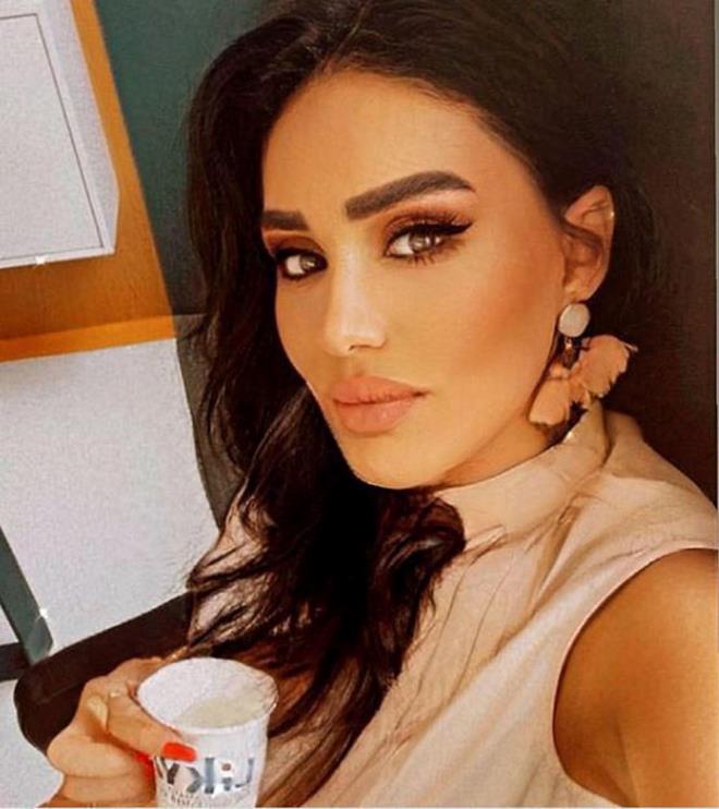 Hakim, Aka?ya bilinli taksirle lme neden olma suundan nce 4 yl hapis cezas veridi.    Ardndan Eymen?in halas olan sank Aka?nn kiisel ve ailevi durumu bakmndan madur olduu anlaldna hkmedip bu cezasnda yar oranda indirim yapt, 2 yla indirdi.    Sank Aka?nn su sonras tutum ve davranlarn takdirimi indirim sebebi olduuna karar veren hakim, cezay 1 yl 8 ay hapse evirdi.    Mahkeme, sann gemii, sabka durumu, su ileme hususundaki eilimi dikkate alndnda cezasnn ertelenmesi halinde ilerde su ilemekten ekinecei ynnde mahkemeye olumlu kanaat olumadndan verilen cezann ertelenmesine ve para cezasna da evrilmesine yer olmadna da hkmetti.  Aka?nn 1 yl 8 ay boyunca src belgesinin geri alnmasna da karar verildi.