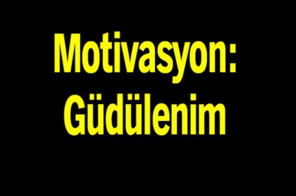 Trk Dil Kurumu'nun oluturduu alma grubu tp terimlerine Trke karlk aryor.