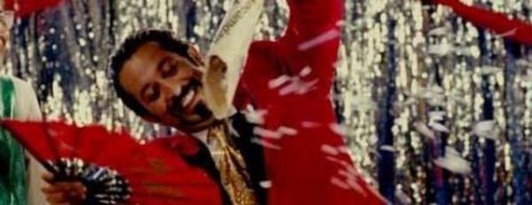 Ylmaz, "Orada kilitli kaldm, az kalsn gerekten bouluyordum" diye konutu.