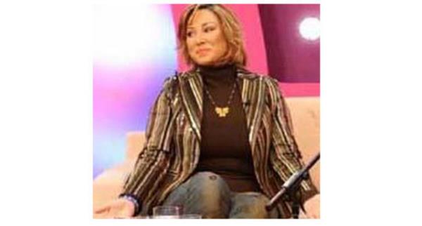 <p><b>'KENDM Y HSSETMYORUM' DED VE YIILDI</b<</p> ebnem Ksaparmak da yayn srasnda fenalat. Neyse ki olay tam da reklam arasnda meydana geldi.