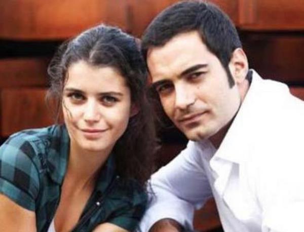 Oyuncuya ilk mdahaleyi sette hazr bulundurulan salk ekipleri yapt. Rol iin yaklak  ay hazrlk yapan ve sporcu disipliniyle alarak 15 kilo veren nalm, ksa srede kendini toparlad. ekimlere bir saatlik aradan sonra devam edildi.