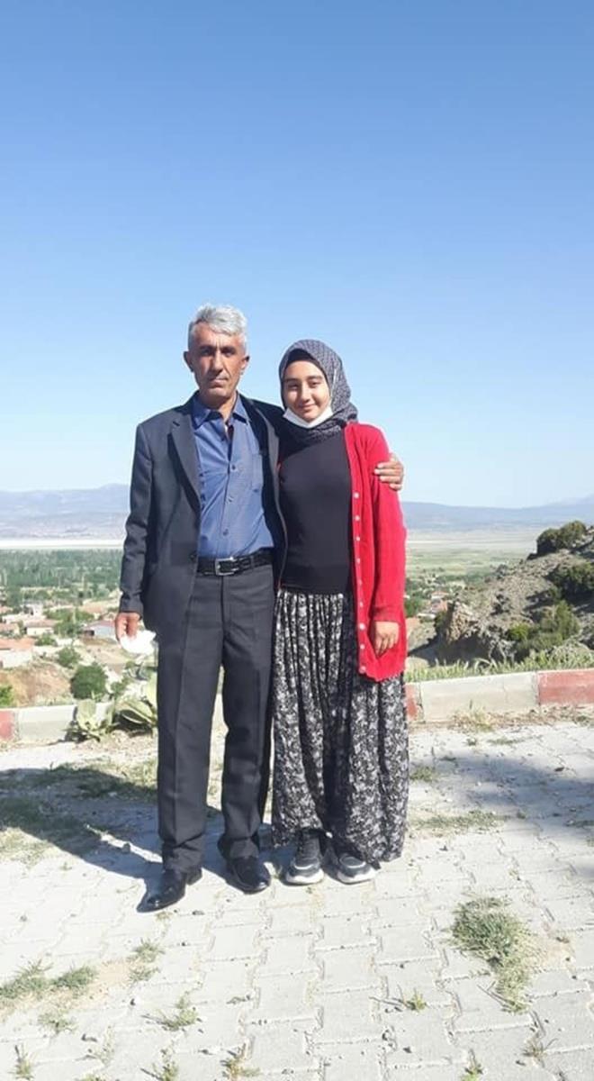 Kaza annda cep telefonunda babas Halil Uysal ile konuan Mine Nur'un snavlarn ardndan hafta sonu memleketi Burdur'a gitmeyi planlad, bunun iin para istedii belirtildi.