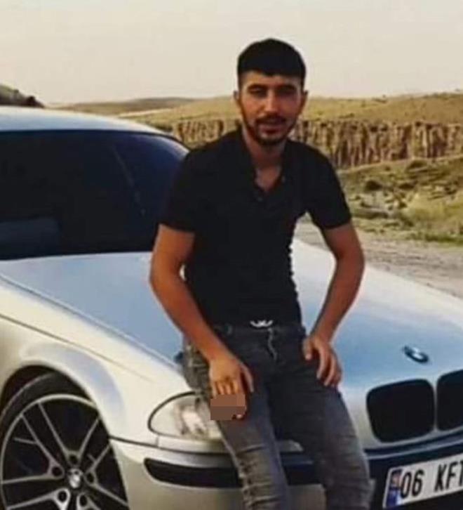 "KPSS'DEN Y PUAN ALMAK N ISRARLIYDI"    Kazay duyunca ok zldn belirten Gl, "En son getiimiz perembe gn bana mesaj att. Mesajnda ktphanelerin dolu olduunu, ders almak iin yer aradn syledi ve benden yardm istedi. KPSS'den iyi puan almak iin srarlyd. Anne ve babasn dnen, gereksiz bir kuru dahi harcamayan, tam bir Anadolu kzyd ve hedefleri olan birisiydi. 3 kz evlad olan bir baba olarak ok zgnm. Onun babasnn, annesinin ve ailesinin nasl bir ac yaadn bilemem ama tahmin edebiliyorum. Gerekten ok zor. Umarm bu son olur." diye konutu.