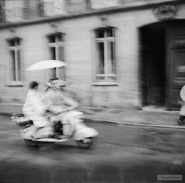 Fotoraftaki gizli espri