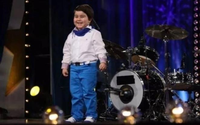 Yarmadan sonra sadece bir defa Gldy Gldy Show ocuk programnda grlen Baha Bayrdr, deiimi ile gndem oldu.