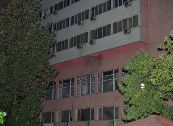 Bir roketatar mhimmat ise patlamam halde yerde bulundu.