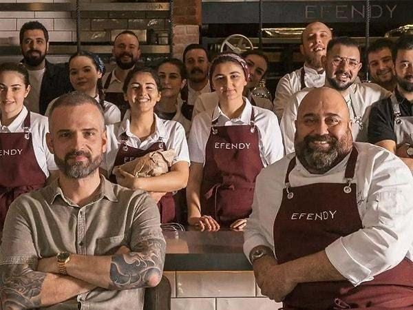 MasterChef yarmasnda jri yesi olan Somer Sivriolu, restorandaki men fiyatlaryla kafalar kartrd. Sosyal medya hesab zerinden kullanclar men fiyatlar ile ilgili "ucuz mu pahal m?" tartmalar yaad. te haberin hakkndaki detaylar...