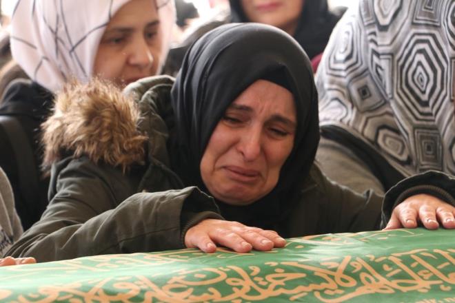 Ar yaralanan Nursena Kozan, arlan ambulansla hastaneye kaldrld. Ancak Kozan, doktorlarn mdahalesine ramen kurtarlamad.