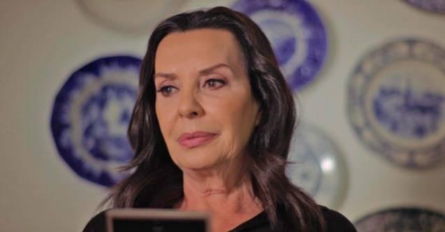 Dilek Ta dizisinde oynamak istemesinin asl nedenini aklayan Sava, "Dizinin zellikle 80?lerde geiyor olmas ve o dnemde yaananlar tm plaklyla anlatmas, zetlemesi beni ekti.