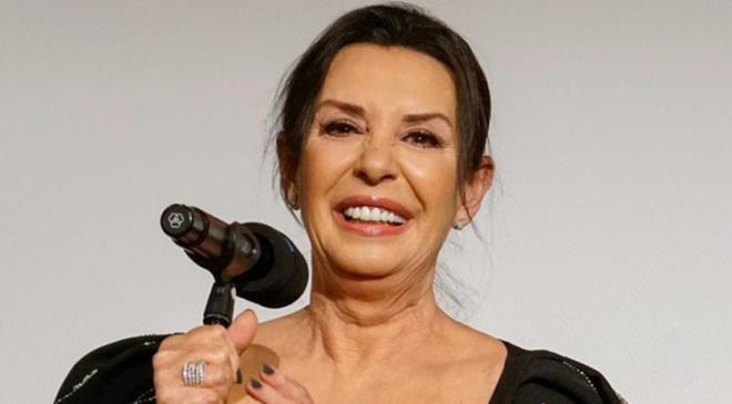 Usta sanat Perihan Sava, yeni dizisi Dilek Ta'nn konu ald 80'li yllar hakknda arpc aklamalarda bulundu. O gnlerin zorluuna vurgu yapan Sava, "Bu karanlk dnem yaand, kimse de bunu inkar etmiyor, edemez de." dedi.