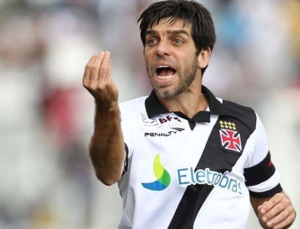 Juninho Pernambucano 18 GOL