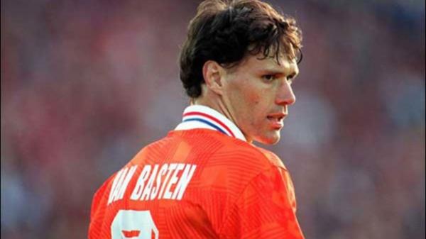 Marco van Basten 19 GOL
