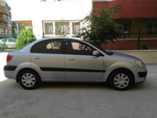 <p><b>Kia Rio 1.4 GSL Comfort 2006</b></p>  Fiyat aral:14 500 - 18 000 TL