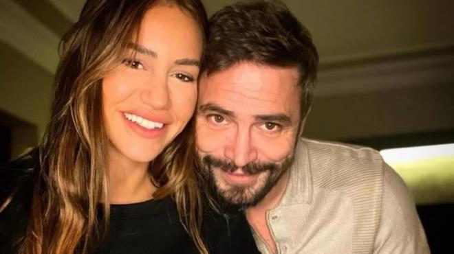 Avukat ala Gizem elik ile dnyaevine giren Ahmet Kural, mjdeli haberi duyurdu. lk kez anne- baba olmann heyecann yaayan ift, oullarnn adn aklad.Avukat ala Gizem elik ile dnyaevine giren Ahmet Kural, mjdeli haberi duyurdu. lk kez anne- baba olmann heyecann yaayan ift, oullarnn adn aklad.