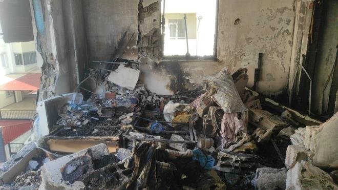 Gaz skmas nedeniyle gerekleen patlamada, binay saran alevleri grenlerin ihbaryla blgeye polis, itfaiye, salk ve AFAD ekipleri sevk edildi.    Patlamann bo dairede olduu renilirken binada bulunan irin evval Kaymaz (20), Elif Ylmaz (21), Halil Karabay (23), Fatih Can Ylmaz (27), Fatma Bakurtlu (61) ve Yahya Bakurtlu (63) yaraland.