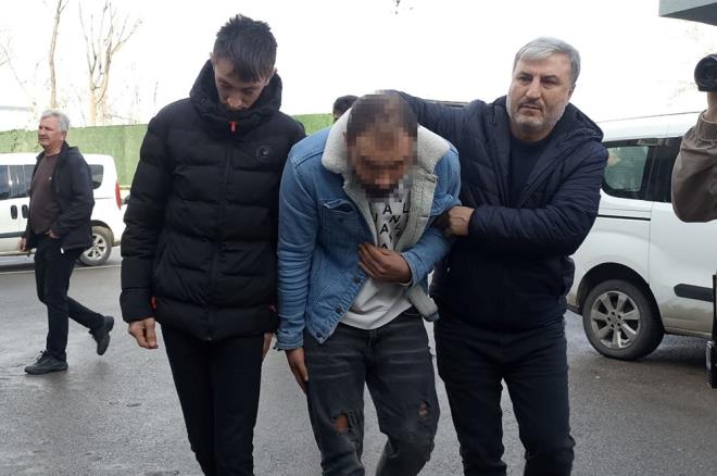 Olay annda Batuhan K. ile birlikte Tayfun E.?nin de Karata?a silahla ate ettii belirlendi. Emniyetteki ilemleri tamamlanan 6 pheli adliyeye sevk edildi.