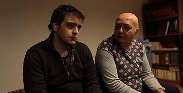 2010 ylnda "ounluk" adl filmle yine Sinema Yazarlar Dernei dlleri'nden En yi Yardmc Erkek Oyuncu Performans dln kazanan usta oyuncu 2011'ylnda ise "Glgeler ve Suretler" filmiyle 22. Ankara Uluslararas Film Festivali'nde En yi Yardmc Erkek Oyuncu dlnn sahibi oldu.