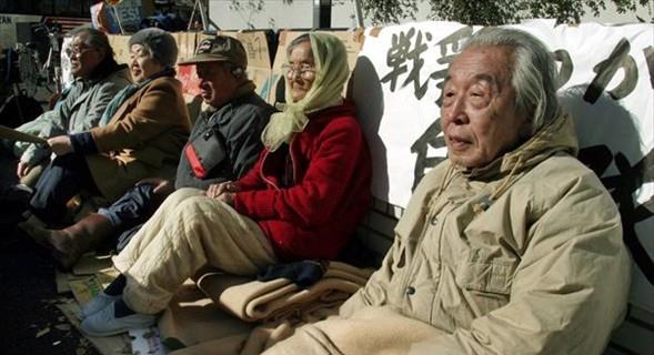 <b>Japonya:</b> 2010 nfusu 127,370,000 2050 nfus tahmini 95,152,000 Nfusta beklenen azalma 25%