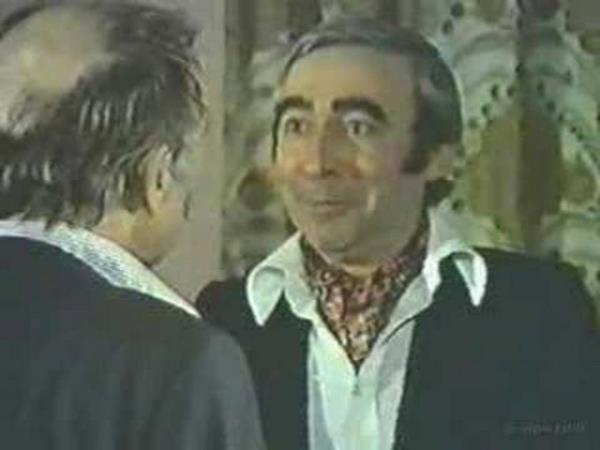 Vecihi: Seviyorum, veriyor musun? / Neeli Gnler