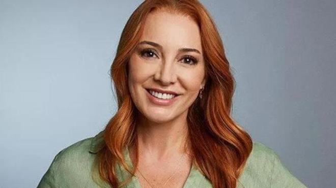 Nebraska niversitesi Drama ve Tiyatro Blmn bitirdi.  yl New York'ta yaad, birok ite alt. Sally Johnson Studio'da Sinema Televizyon oyunculuu eitimi ald.